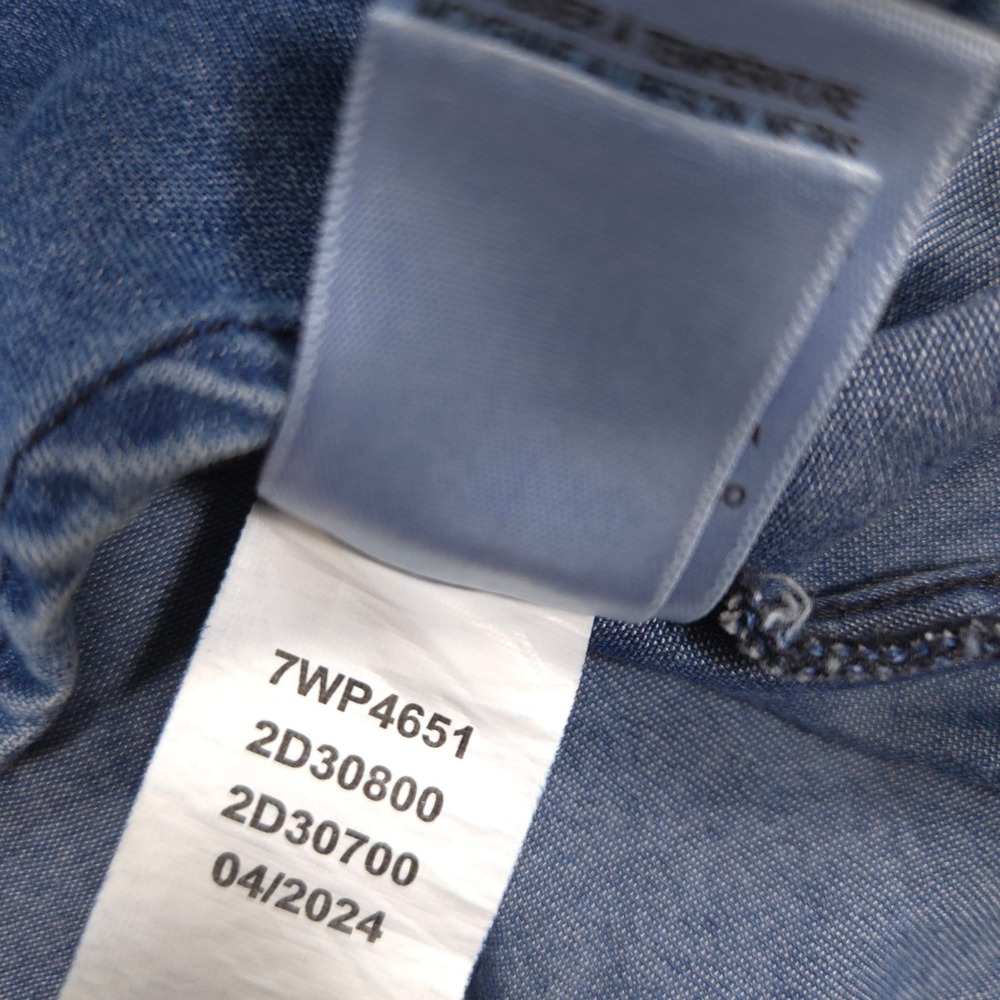 Lucky Brand Denim Shirt Womens L Blue Pearl Snap Western Cowgirl Outdoor Ranch - Picture 8 of 11
